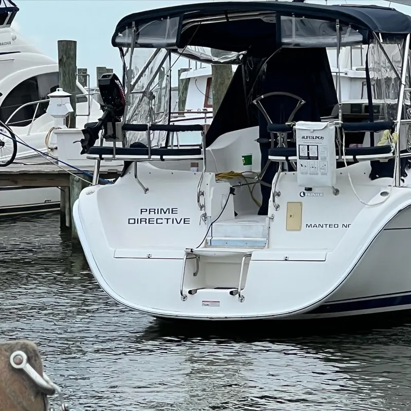 Slide: The Image of Hunter 38 2008 - 6043037