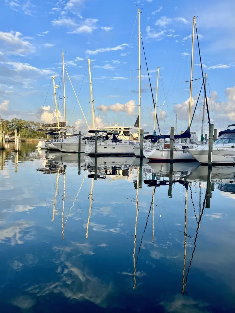 Slide: The Image of Hunter 38 2008 - 6043040