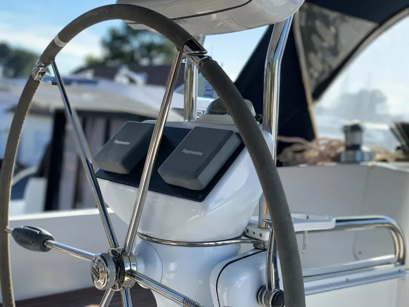 Slide: The Image of Hunter 38 2008 - 6030645