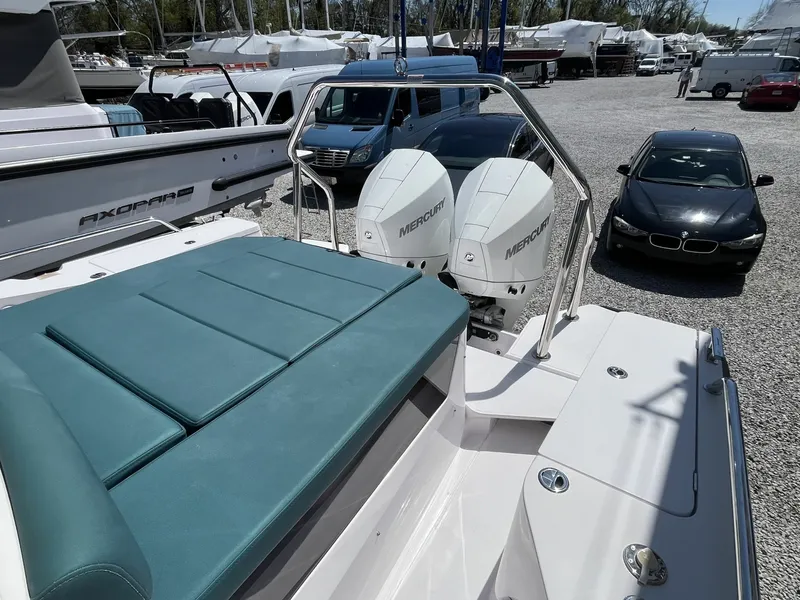 Slide: The Image of Axopar 28 CABIN 2023 - 6031437