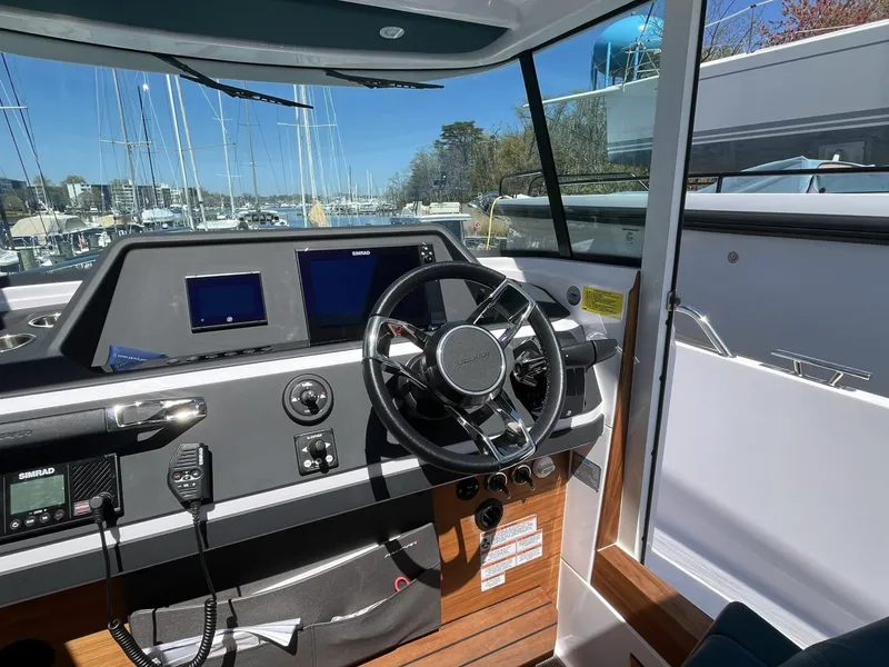 Slide: The Image of Axopar 28 CABIN 2023 - 6031449