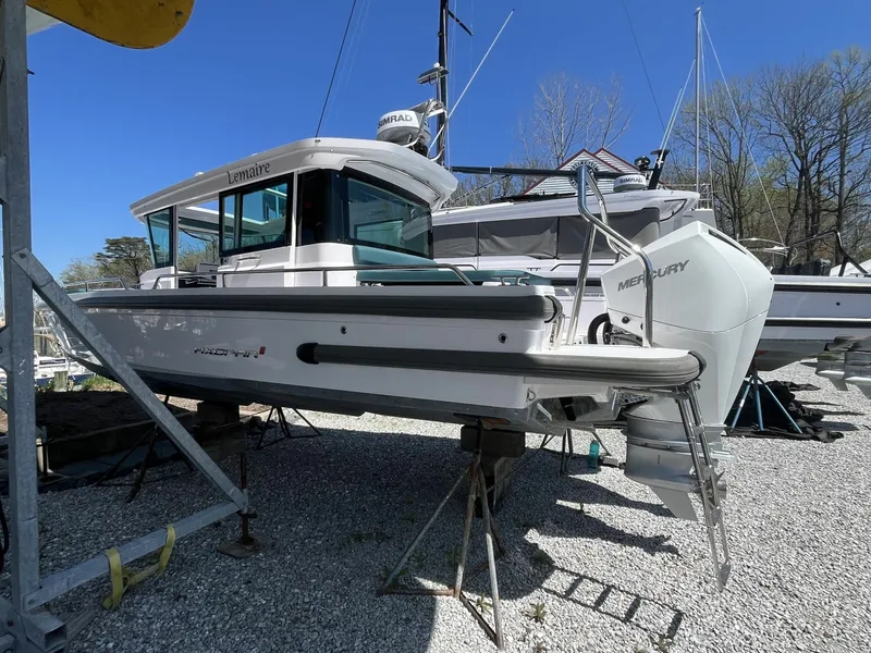 Slide: The Image of Axopar 28 CABIN 2023 - 6031424