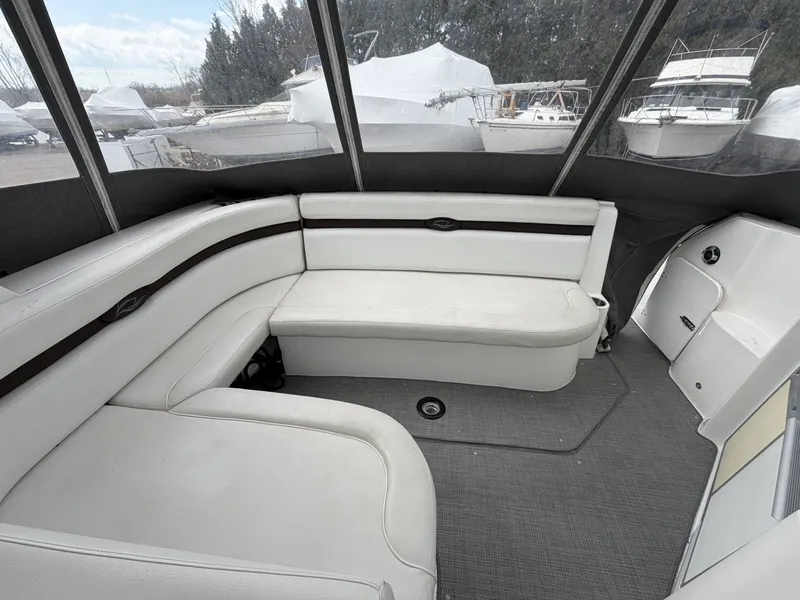 Slide: The Image of Rinker 360 Express Cruiser 2013 - 6043440