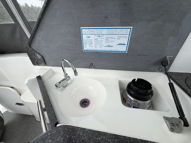 Slide: The Image of Rinker 360 Express Cruiser 2013 - 6043442