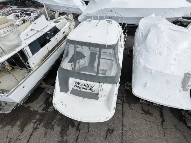 Slide: The Image of Rinker 360 Express Cruiser 2013 - 6043420