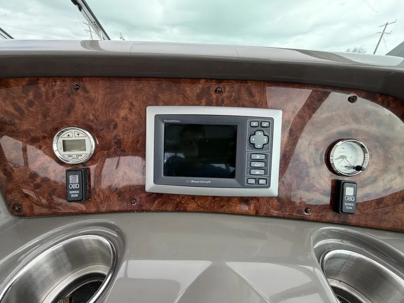 Slide: The Image of Rinker 360 Express Cruiser 2013 - 6043453