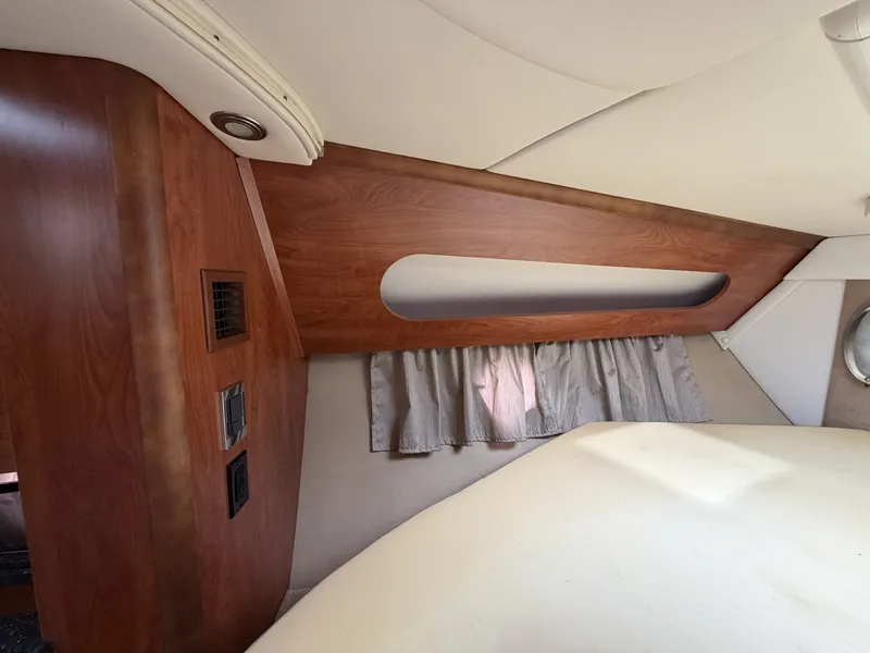 Slide: The Image of Rinker 360 Express Cruiser 2013 - 6043466