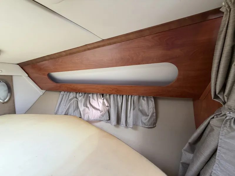 Slide: The Image of Rinker 360 Express Cruiser 2013 - 6043467