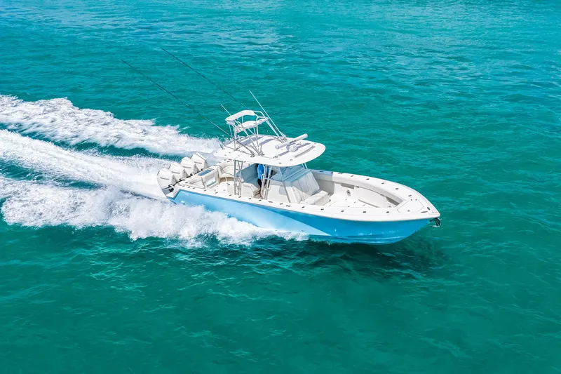 Slide: The Image of SeaVee 390B 2021 - 6031116