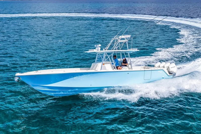 Slide: The Image of SeaVee 390B 2021 - 6031072