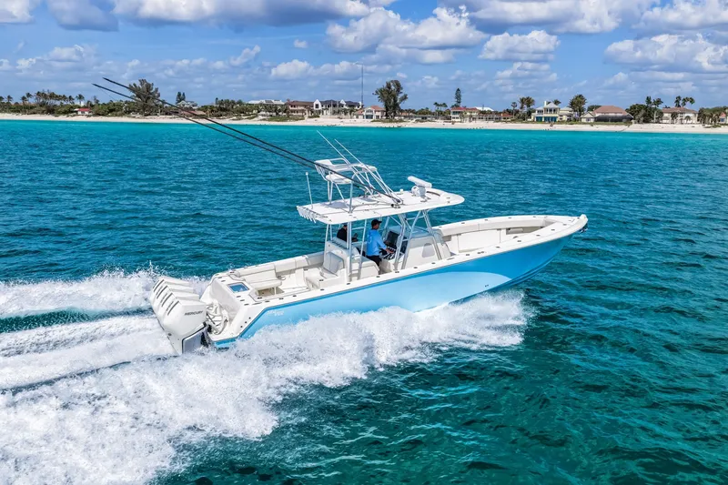 Slide: The Image of SeaVee 390B 2021 - 6031086