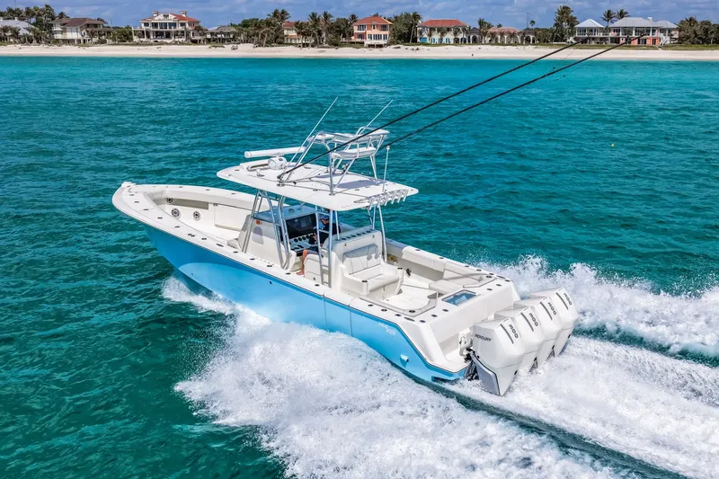 Slide: The Image of SeaVee 390B 2021 - 6031104