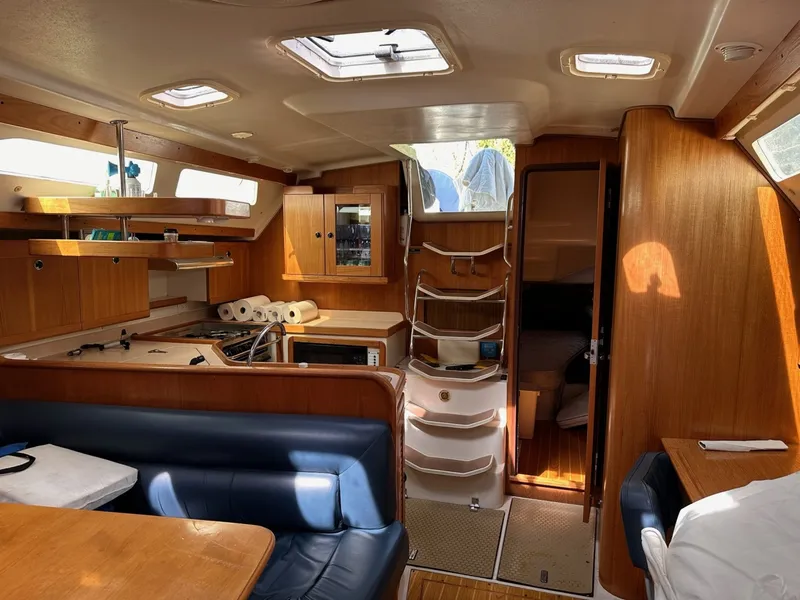 Slide: The Image of Catalina 400 mkII 2002 - 6031692