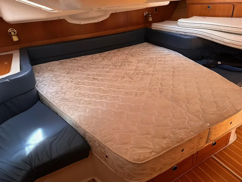 Slide: The Image of Catalina 400 mkII 2002 - 6031715