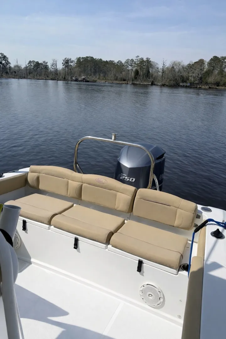 Slide: The Image of Sea Hunt Ultra 234 2018 - 6030917