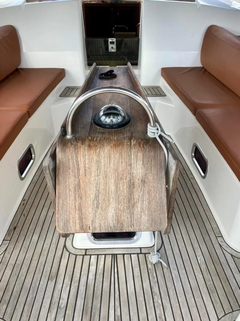 Slide: The Image of Wauquiez Pilot Saloon 55 2011 - 6030958