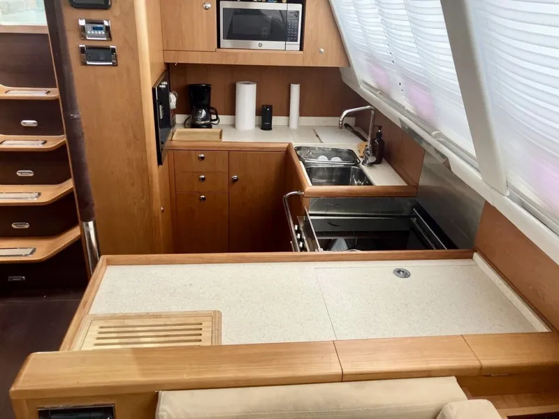 Slide: The Image of Wauquiez Pilot Saloon 55 2011 - 6031013