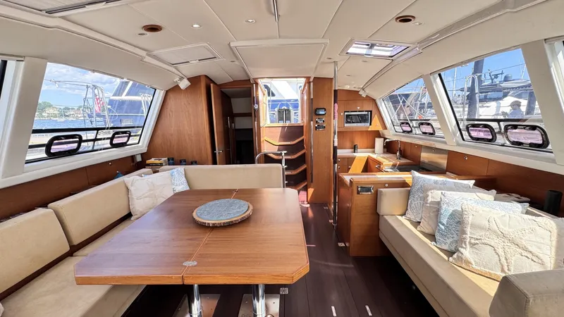 Slide: The Image of Wauquiez Pilot Saloon 55 2011 - 6847751