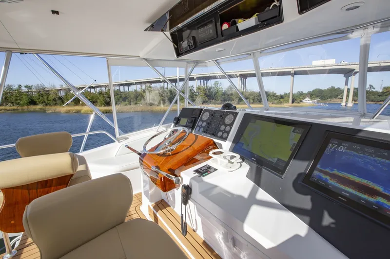 Slide: The Image of Viking 5- Lady S - Exterior Flybridge 2001 Viking 50 Convertible Lady S - 7654975