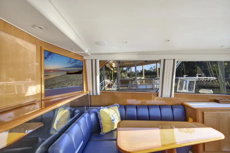 Slide: The Image of Viking 5- Lady S - Interior Dinette 2001 Viking 50 Convertible Lady S - 6031232