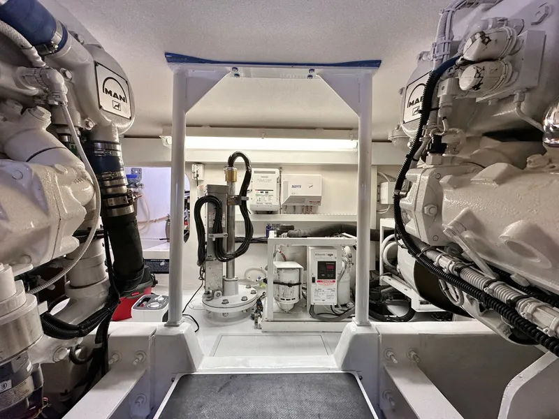 Slide: The Image of Viking 5- Lady S - Engine Room 2001 Viking 50 Convertible Lady S - 7405502