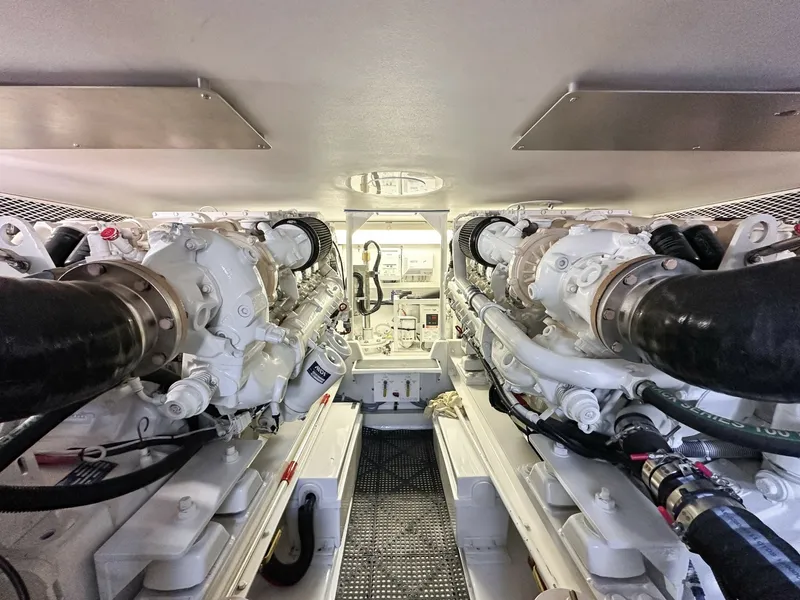 Slide: The Image of Viking 5- Lady S - Engine Room 2001 Viking 50 Convertible Lady S - 7405505