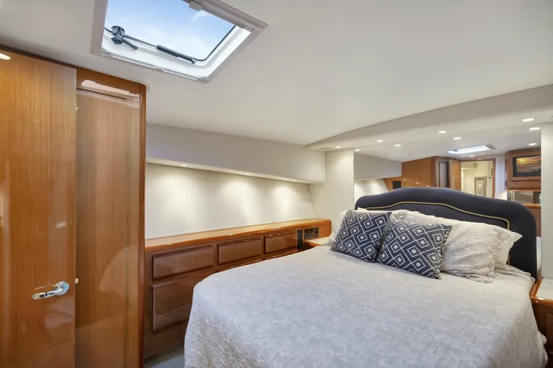 Slide: The Image of Viking 5- Lady S - Interior Stateroom 2001 Viking 50 Convertible Lady S - 7654985