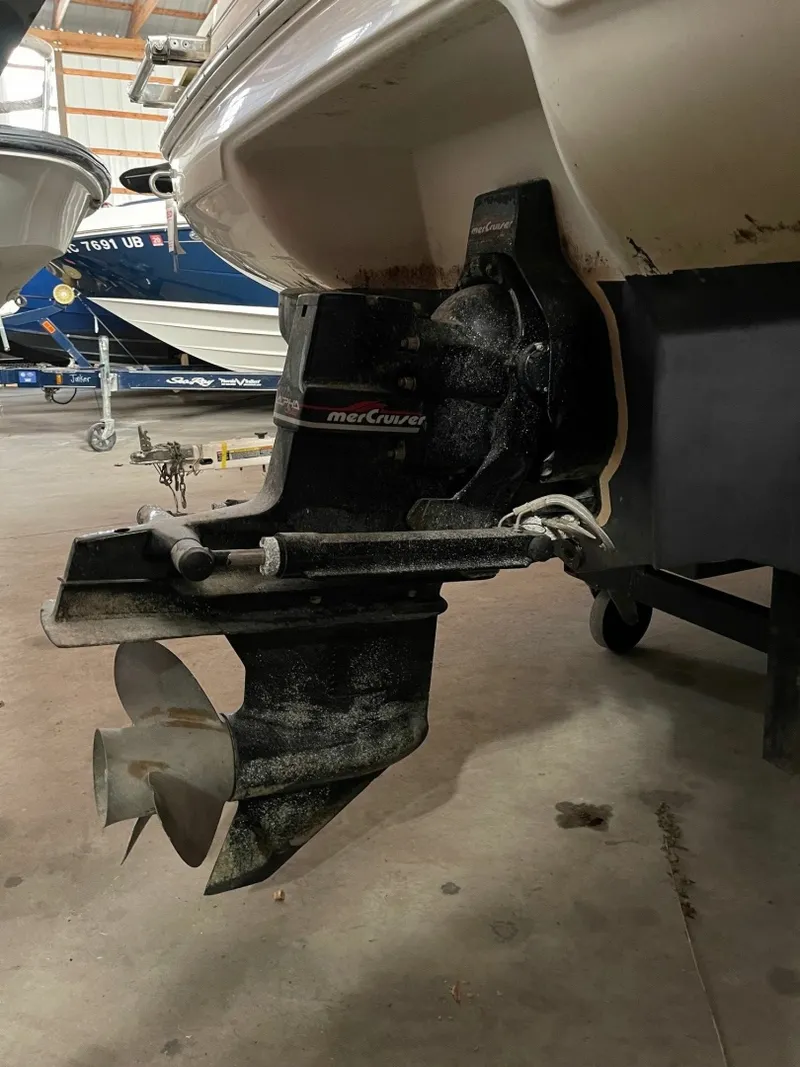 Slide: The Image of Sea Ray 23 1997 - 6031350