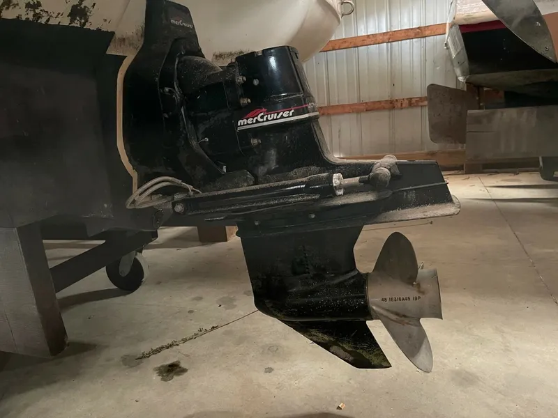 Slide: The Image of Sea Ray 23 1997 - 6031351