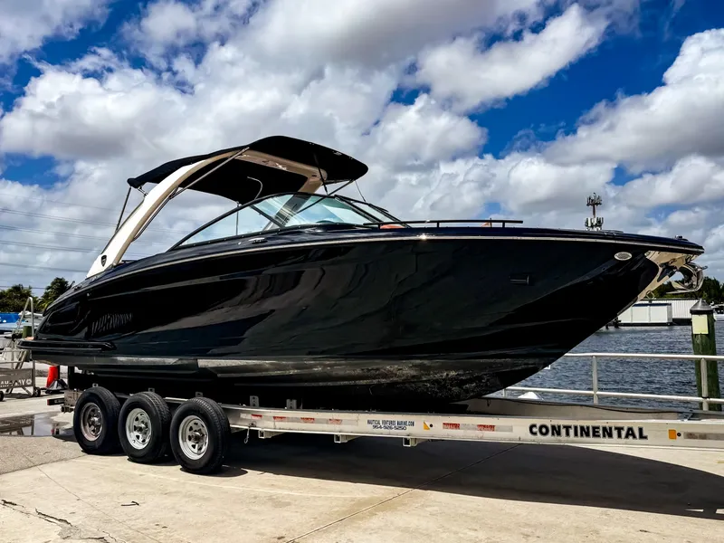 Slide: The Image of Regal 2800 Bowrider 2017 - 6514081