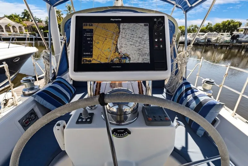 Slide: The Image of Hylas 46 2009 - 6031939