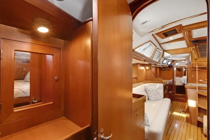 Slide: The Image of Hylas 46 2009 - 6031966