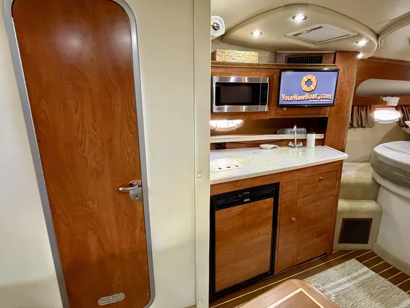 Slide: The Image of Rinker 350 Express Cruiser 2007 - 6032096