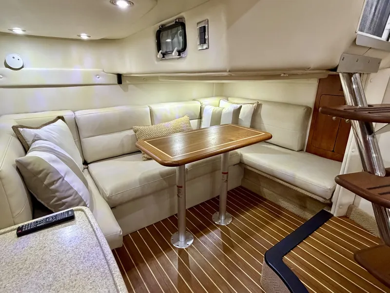 Slide: The Image of Rinker 350 Express Cruiser 2007 - 6032115