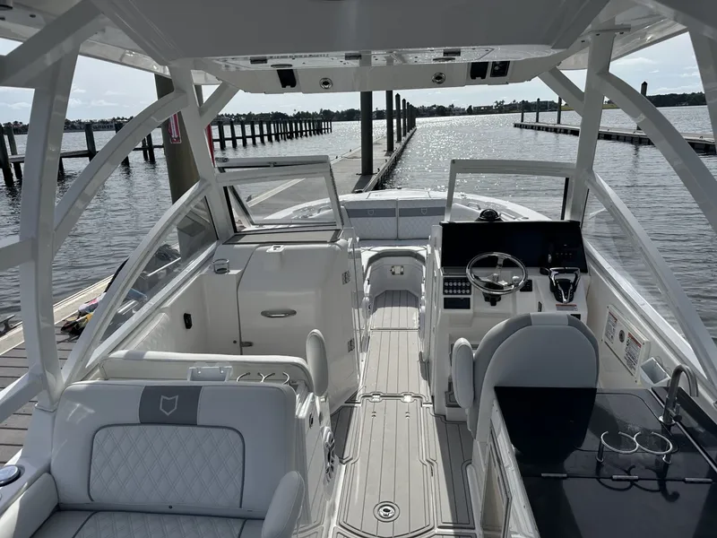 Slide: The Image of Sea Fox 288 Traveler 2025 - 6117292