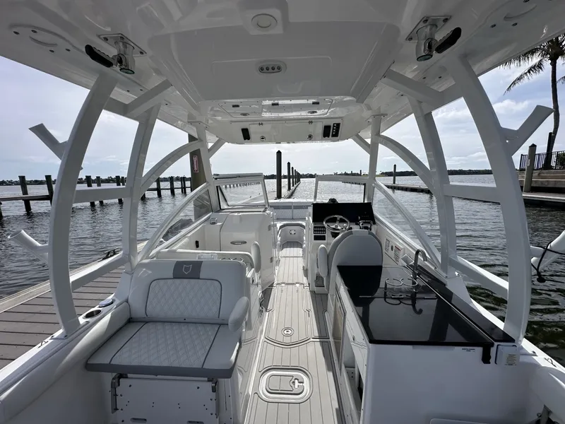 Slide: The Image of Sea Fox 288 Traveler 2025 - 6117359
