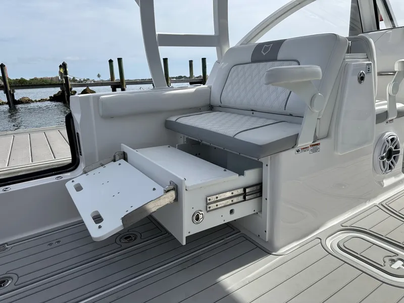 Slide: The Image of Sea Fox 288 Traveler 2025 - 6117891
