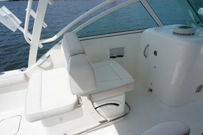 Slide: The Image of 2024 23 World Cat 230 DC Port Helm Seat (2) - 6032822