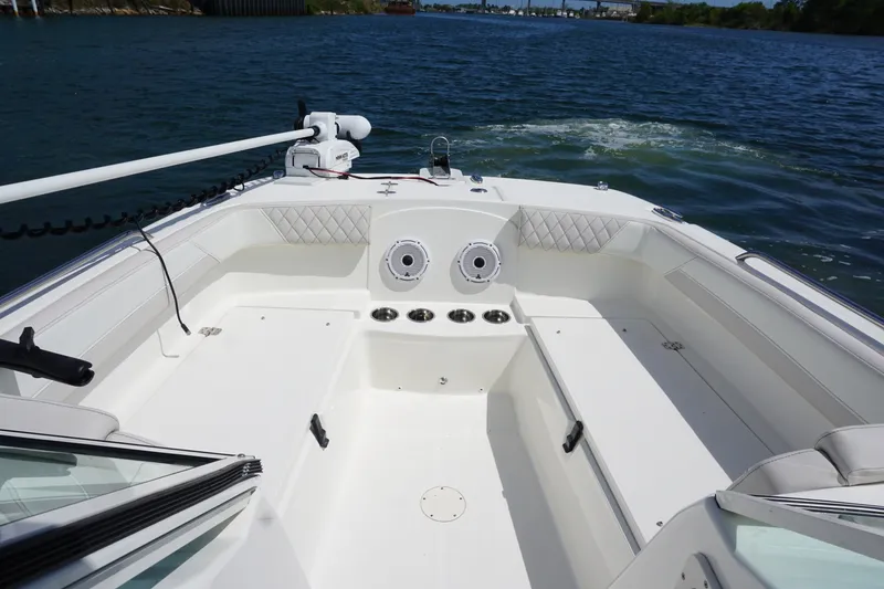 Slide: The Image of 2024 23 World Cat 230 DC Transom Seating (6) - 6032859