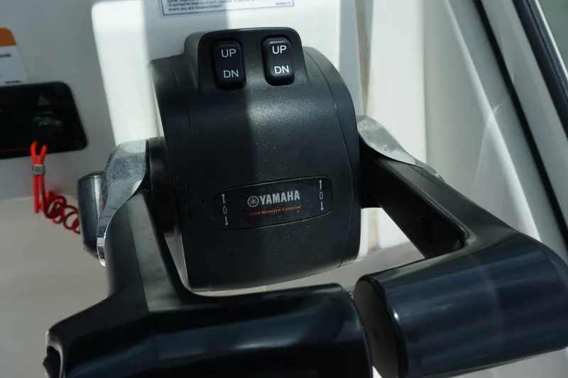 Slide: The Image of 2024 23 World Cat 230 DC Yamaha Controls (1) - 6032881