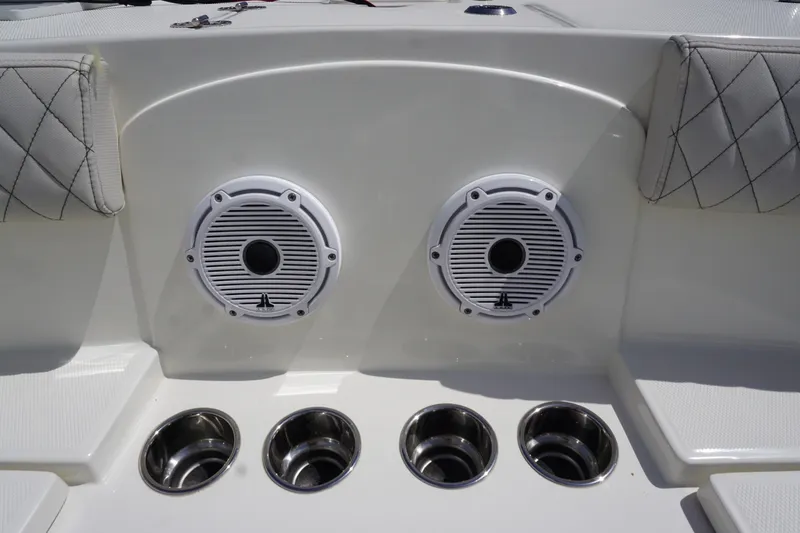 Slide: The Image of 2024 23 World Cat 230 DC JL Audio Speakers (2) - 6032813