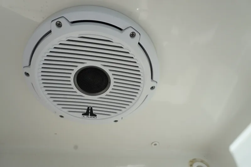 Slide: The Image of 2024 23 World Cat 230 DC JL Audio Speakers (3) - 6032815