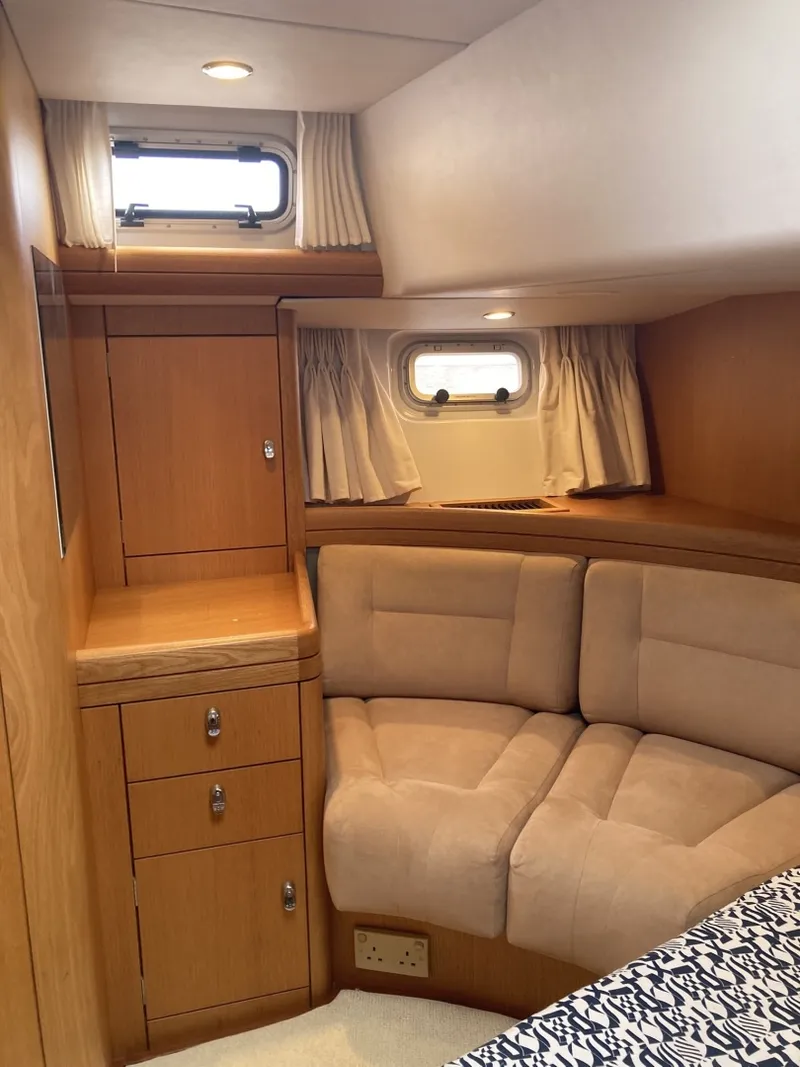 Slide: The Image of Oyster 56 Deck Saloon 2008 - 6519522