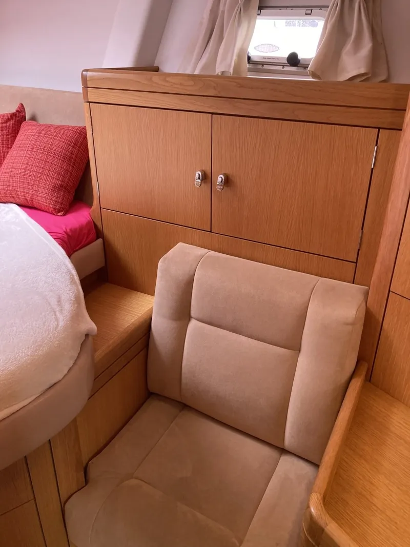 Slide: The Image of Oyster 56 Deck Saloon 2008 - 6519546