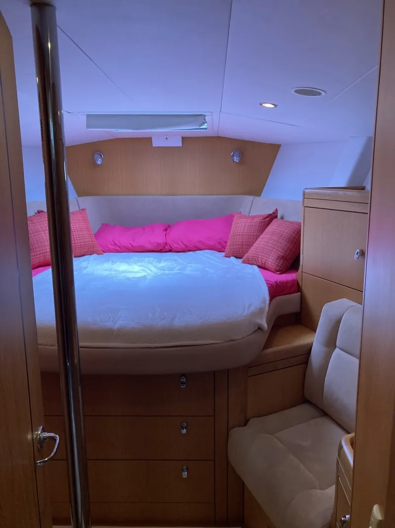 Slide: The Image of Oyster 56 Deck Saloon 2008 - 6519540