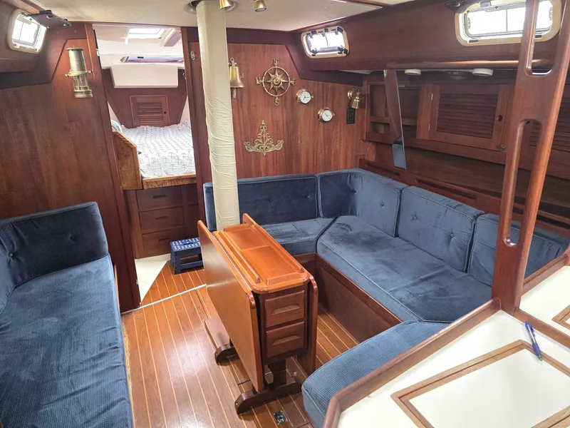 Slide: The Image of Tartan 372 1990 - 6034875