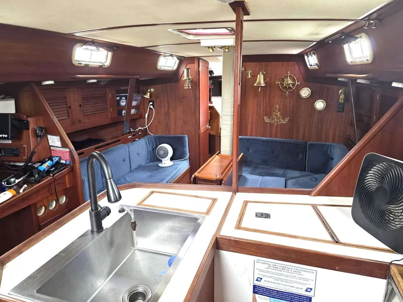 Slide: The Image of Tartan 372 1990 - 6034883