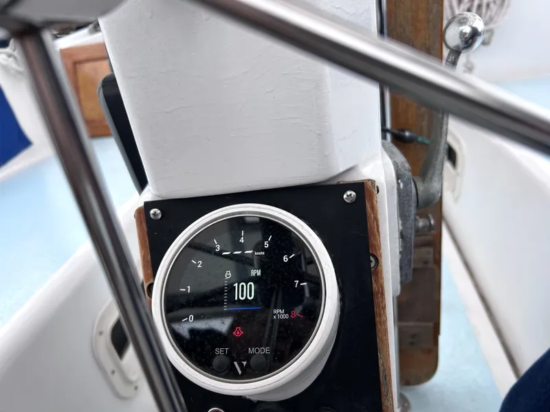 Slide: The Image of Irwin Mk III 1985 - 6032775