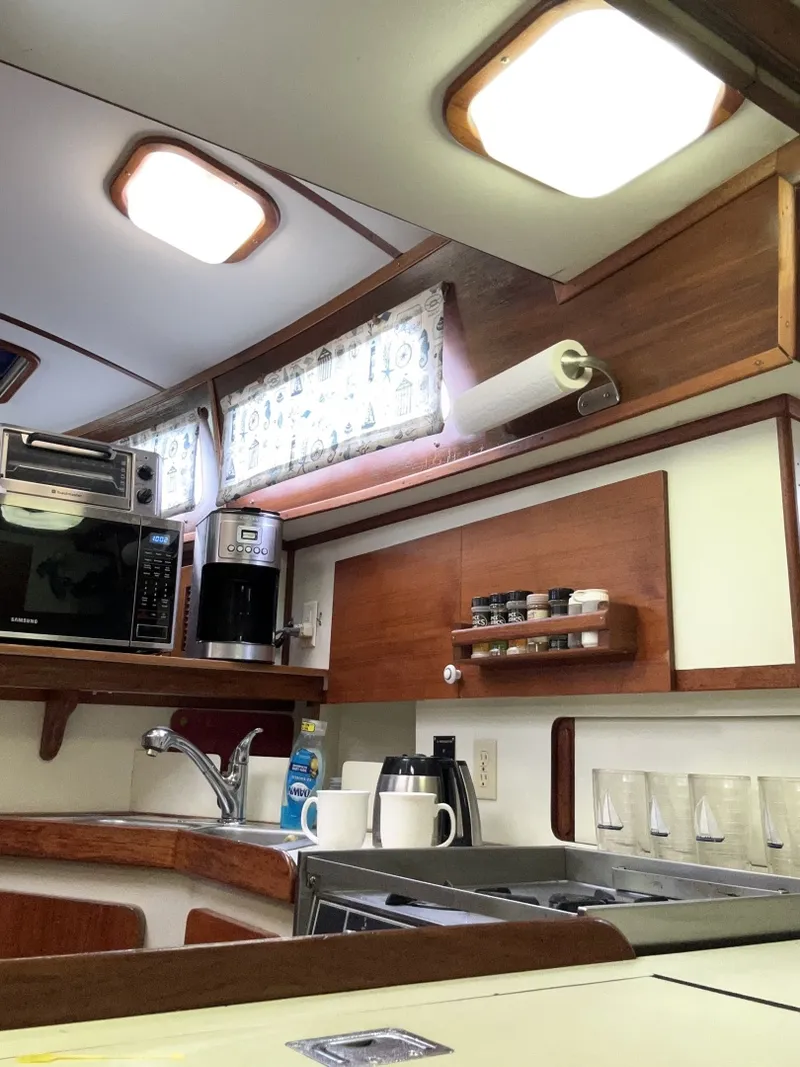 Slide: The Image of Irwin Mk III 1985 - 6032819