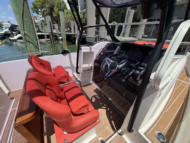 Slide: The Image of Nimbus 26 - Helm Station Seating 2021 Nimbus 26 Tender 8 - 6033485